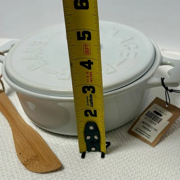 White Brie Cheese Baker with Lid and Bamboo Spreader - Picture 2 of 7